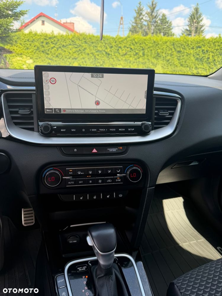Kia Ceed 1.5 T-GDI Business Line Plus DCT - 11