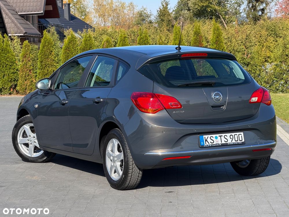 Opel Astra 1.6 Selection - 18