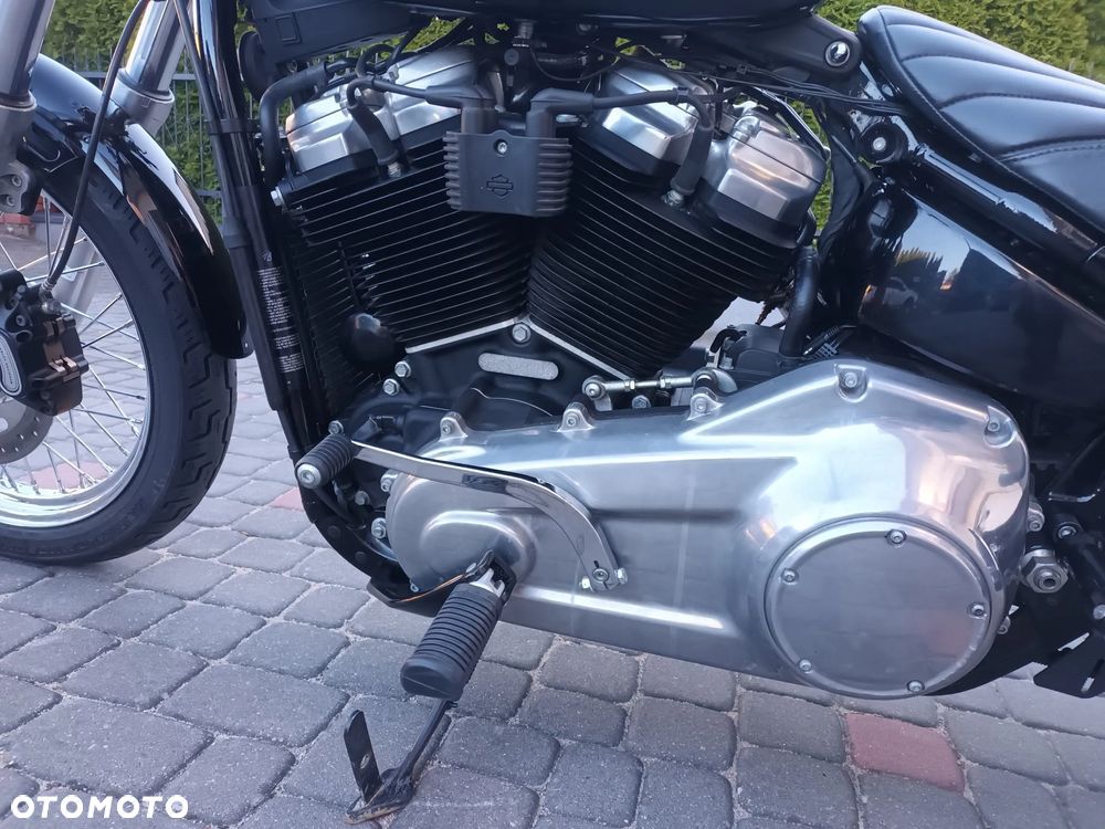 Harley-Davidson Softail Standard - 7
