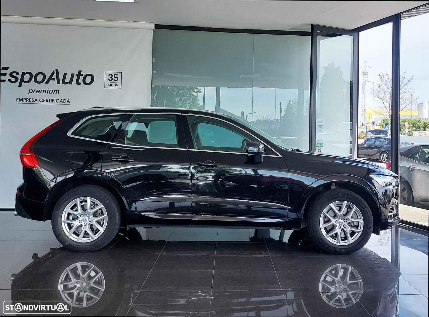 Volvo XC 60 2.0 T8 PHEV Momentum AWD - 6