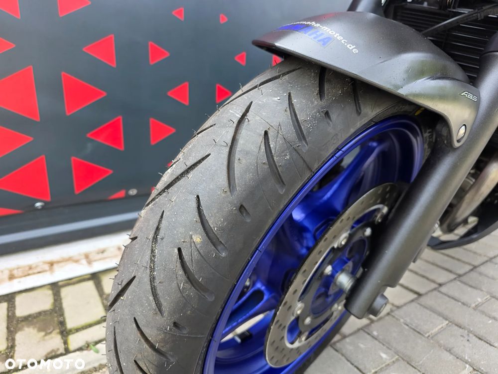 Yamaha XJ - 13