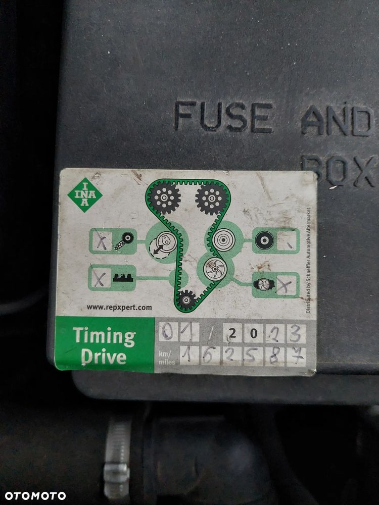 Alfa Romeo 147 1.6 Twin Spark Sportiva - 4