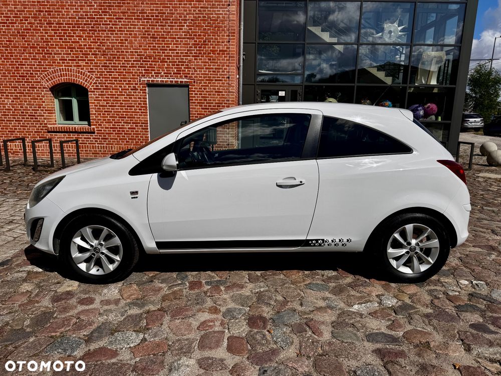 Opel Corsa 1.2 16V Energy - 11