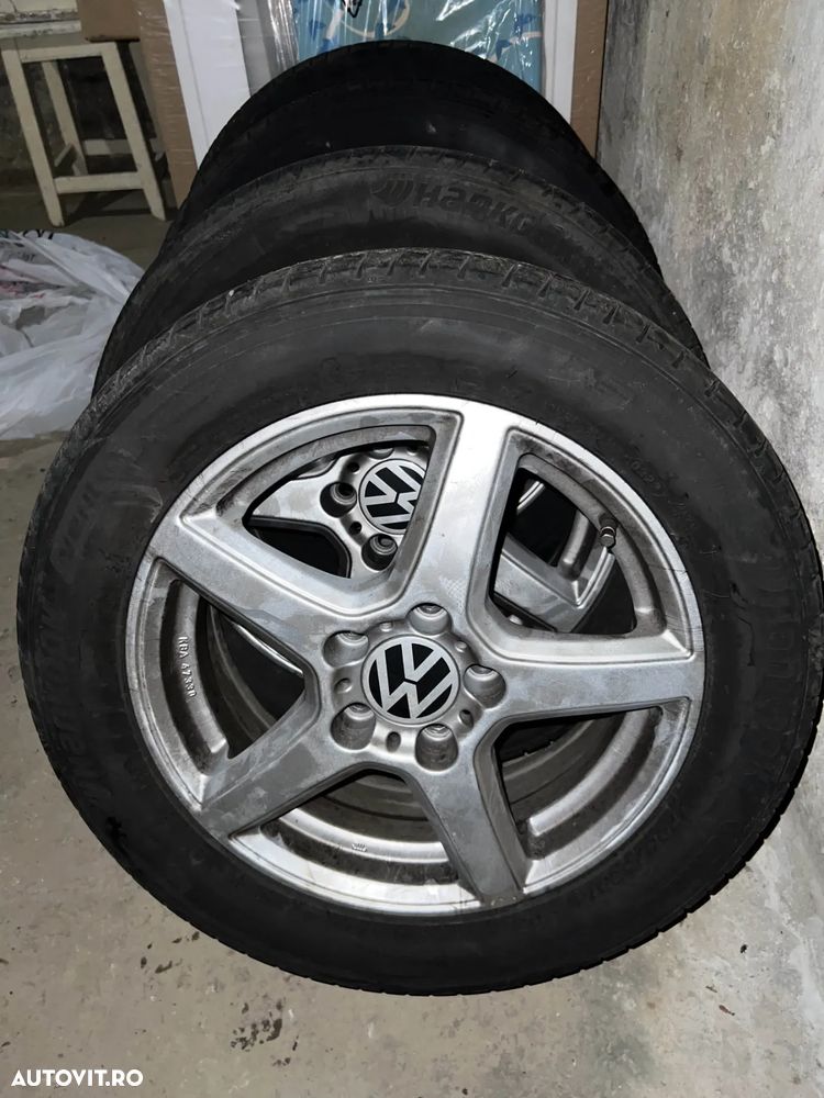 Volkswagen Golf 1.6 TDI Comfortline - 26