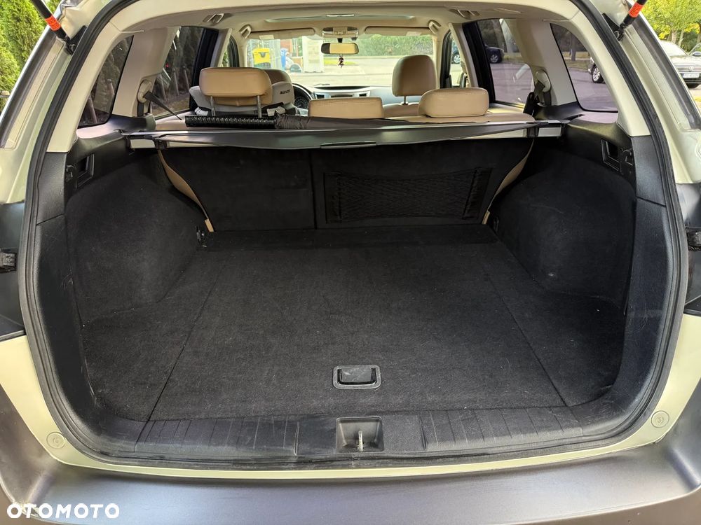 Subaru Outback 2.0 D Trend - 16
