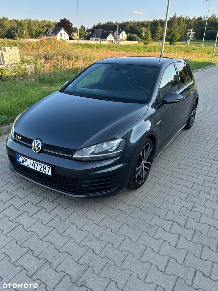 Volkswagen Golf GTD (BlueMotion Technology) DSG - 2