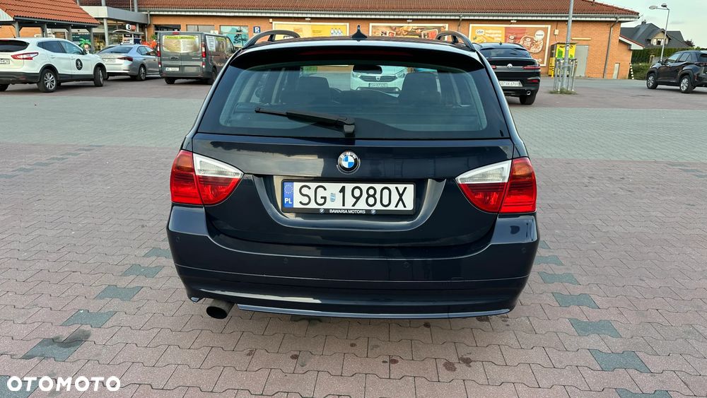 BMW Seria 3 318d - 7