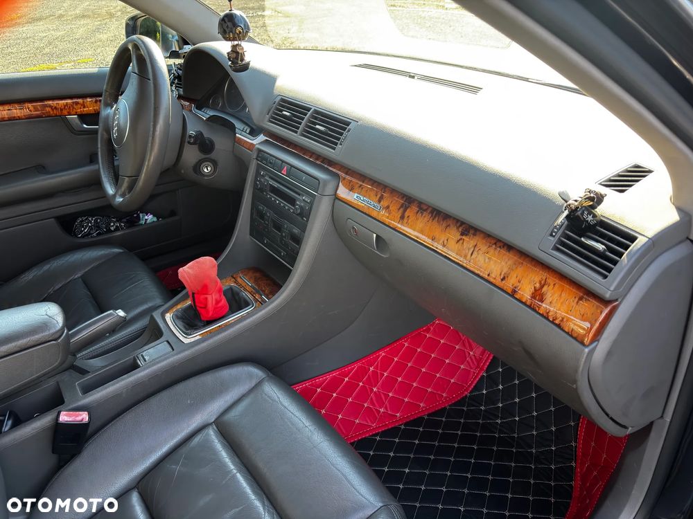 Audi A4 Avant 3 - 22