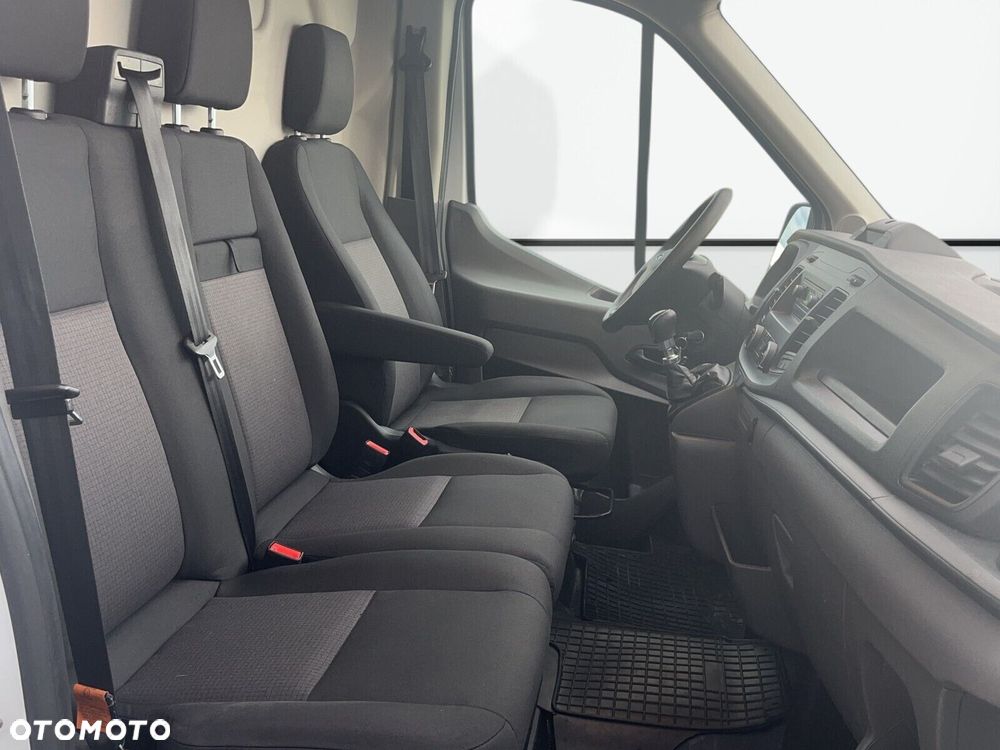 Ford transit - 13