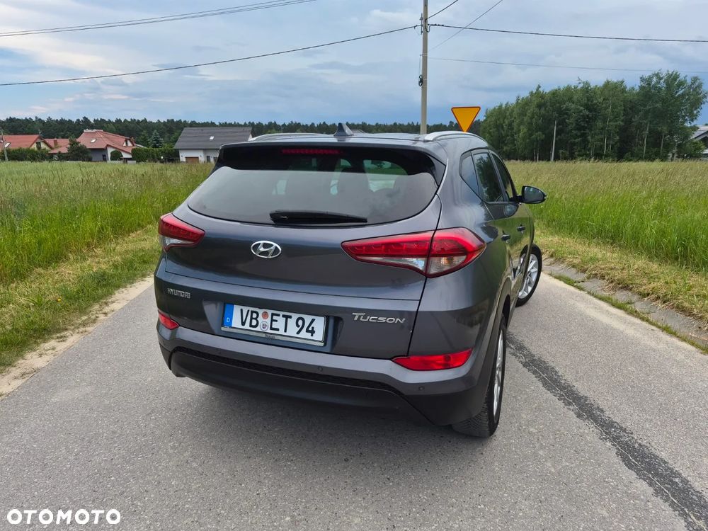 Hyundai Tucson blue 1.6 GDi 2WD Navi - 11
