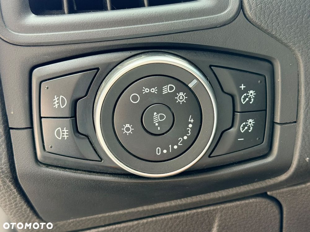 Ford Focus 1.5 TDCi DPF Start-Stopp-System Trend - 17