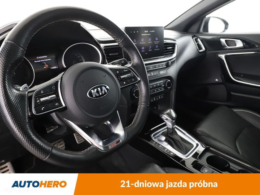 Kia ProCeed - 12