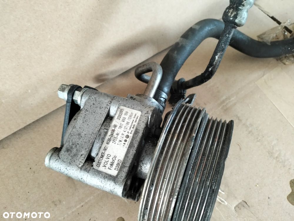 Volvo 2.4 d5 pompa wspomagania 31202095 - 3
