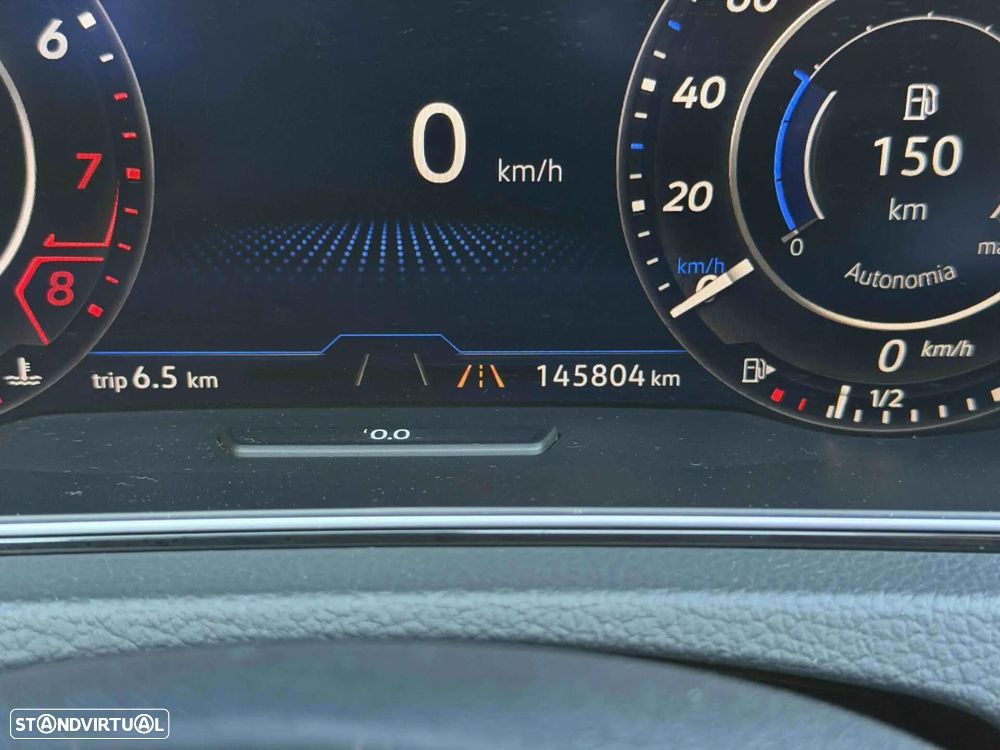 VW Golf R 4Motion (BlueMotion ) - 9