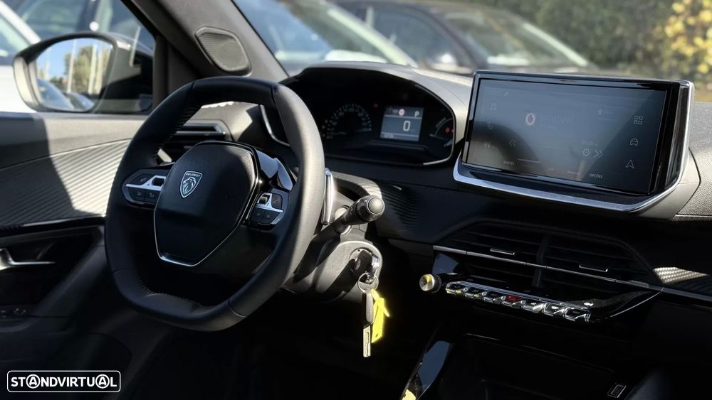 Peugeot 2008 1.2 Hybrid Style e-DCS6 - 12