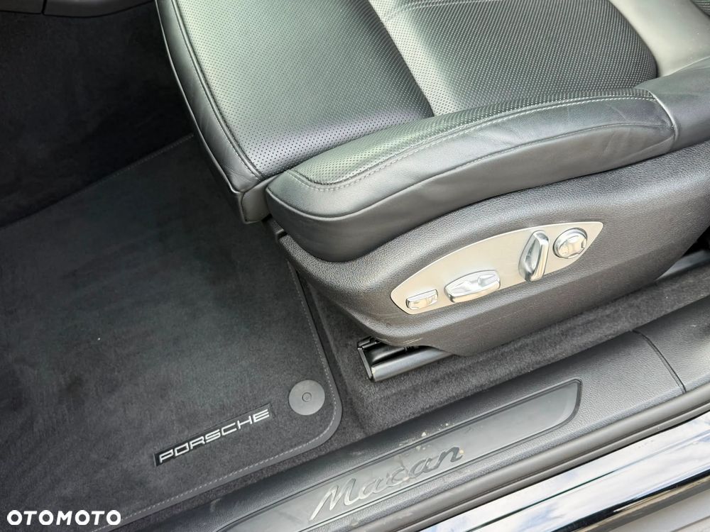 Porsche Macan T PDK - 10