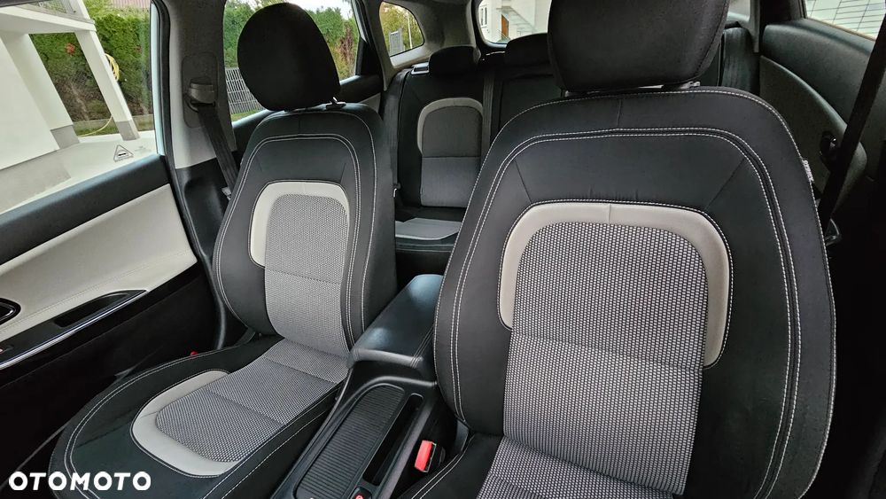 Kia Ceed Cee'd 1.6 CRDi M - 25
