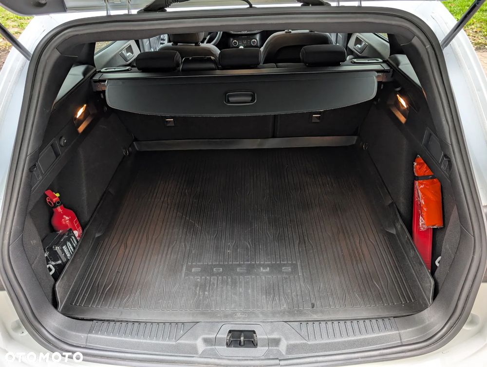 Ford Focus 1.0 EcoBoost ST-Line - 15