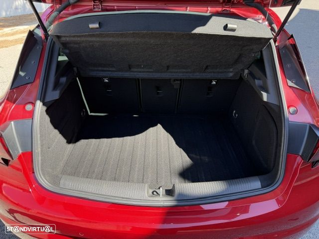 Opel Astra 1.2 T GS Line S/S - 20