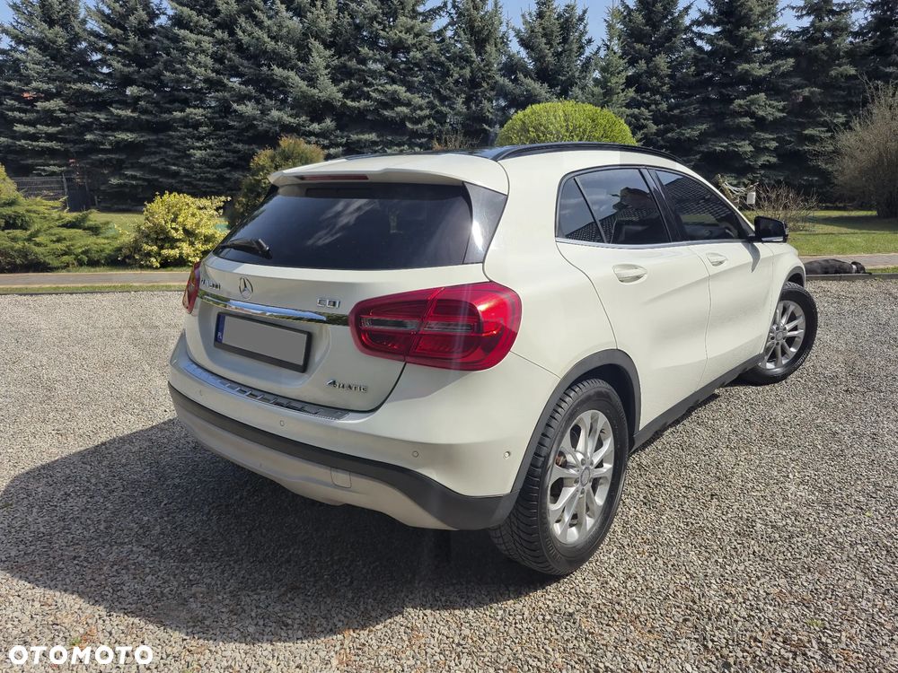 Mercedes-Benz GLA 200 (CDI) d 4-Matic - 5