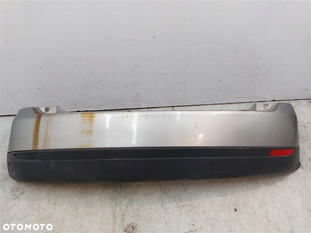 Zderzak tylny tył Ford Fiesta Mk6  2002-2008R LAK: OYSTER SILVER SREBRNY - 1
