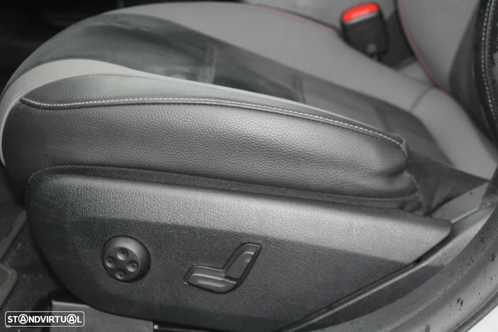 Mercedes-Benz EQE 300 AMG Line - 12