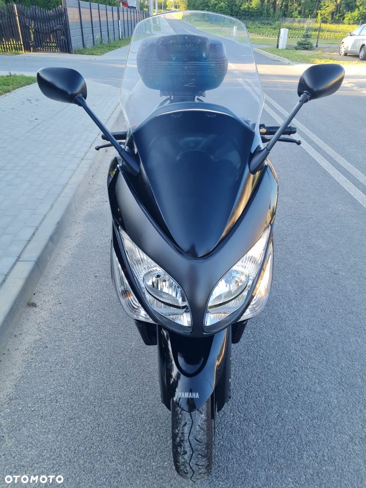 Yamaha Tmax - 5