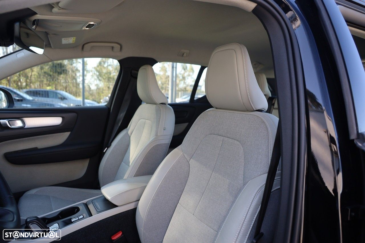 Volvo XC 40 2.0 D3 Momentum Plus Geartronic - 7