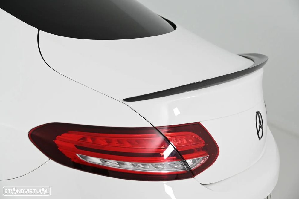 Mercedes-Benz C 220 d AMG Line - 12