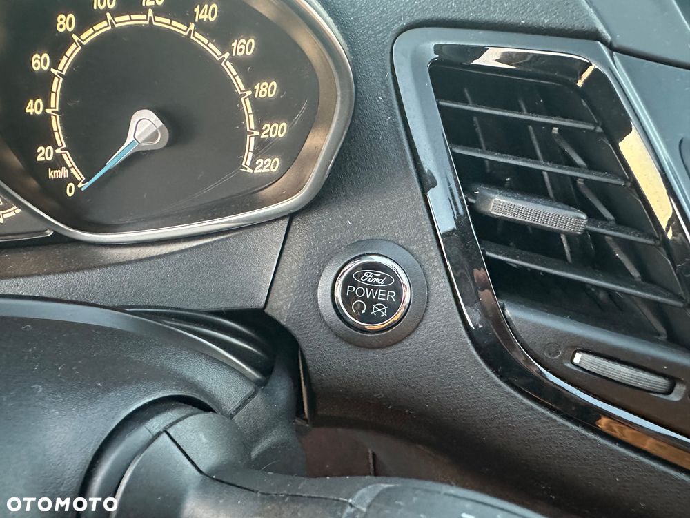 Ford Fiesta - 18