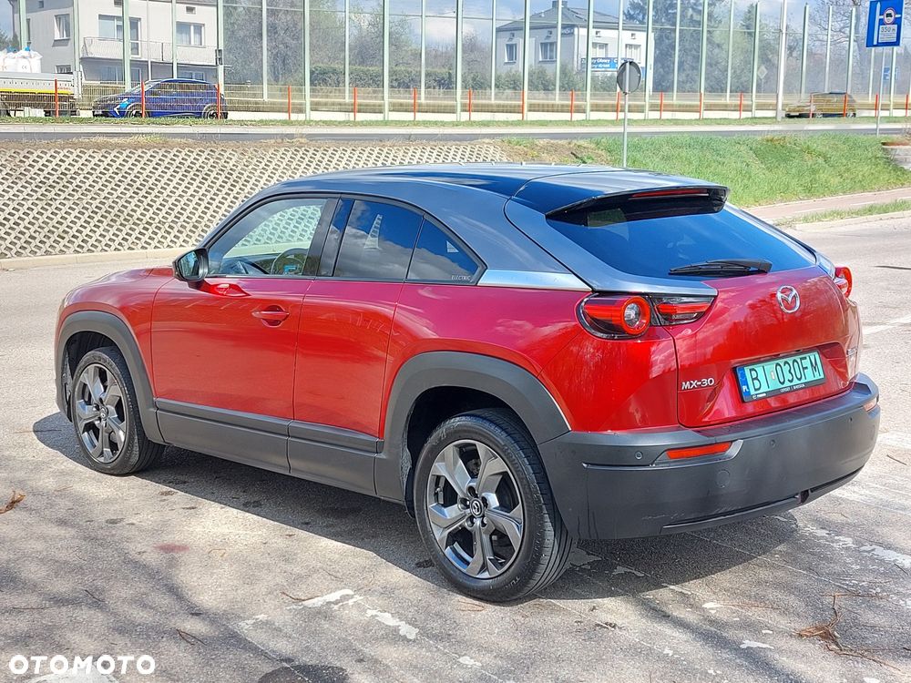 Mazda MX-30 e-SKYACTIV - 4
