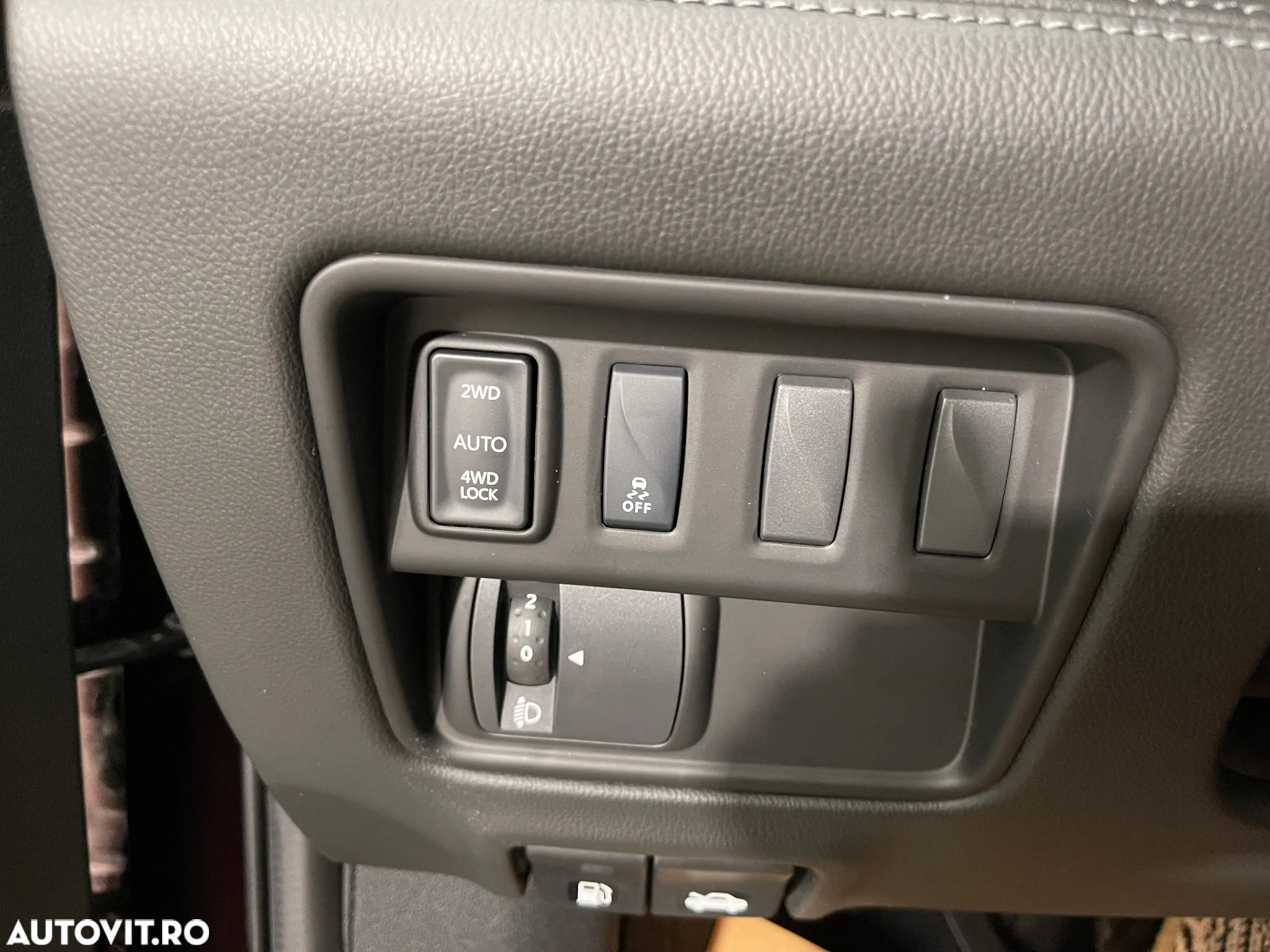 Renault Koleos BLUE dCi X-Tronic 4WD Intens - 24