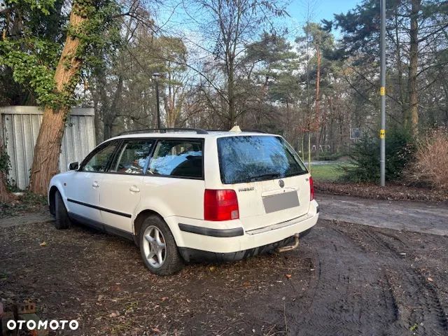 Volkswagen Passat 1.9 TDI - 21