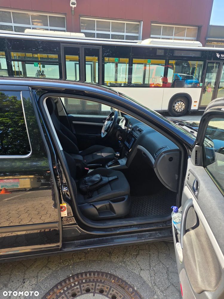 Skoda Octavia 1.6 TDI Ambition DSG - 6