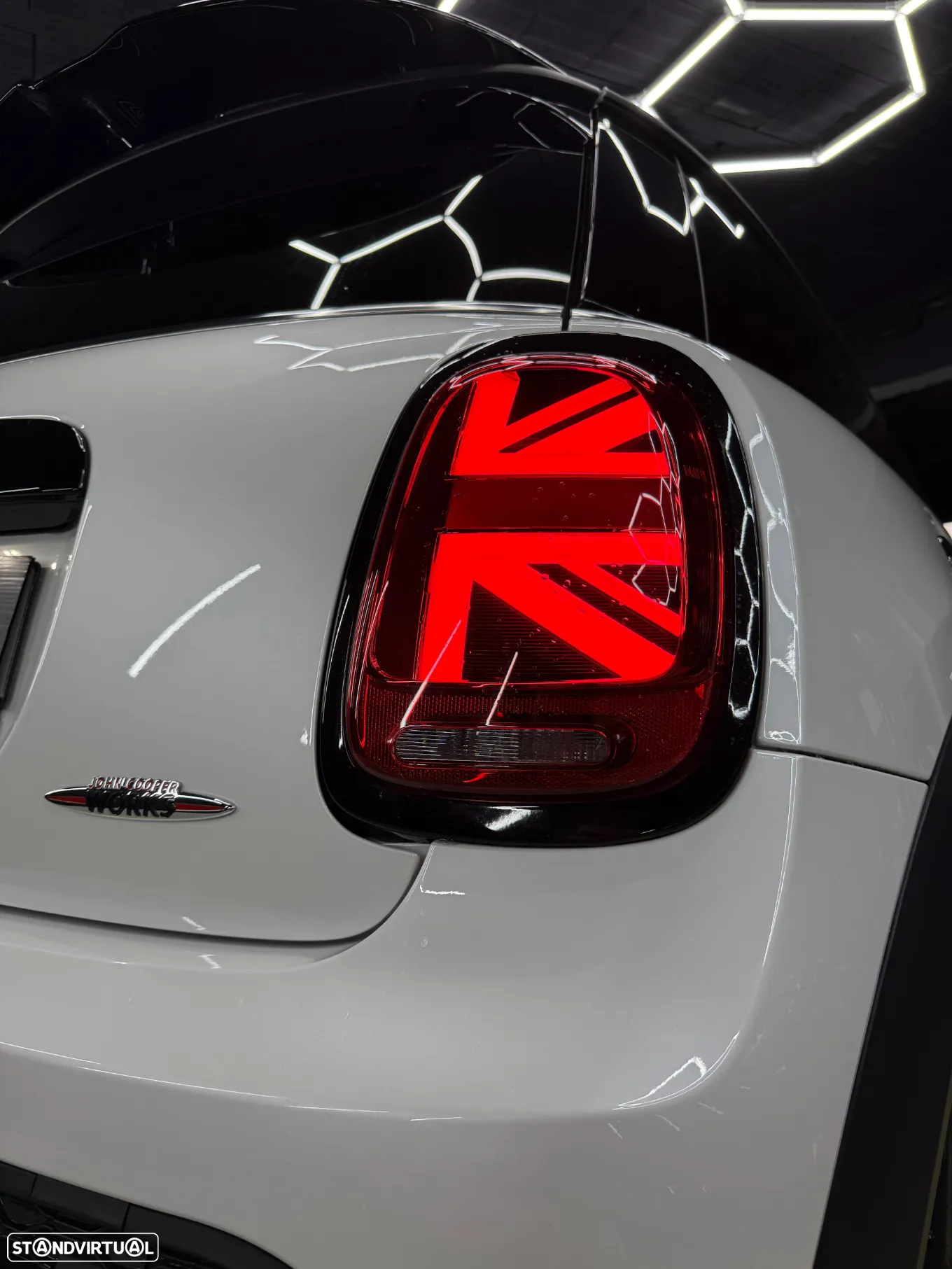 MINI 3 Portas John Cooper Works Plus Auto Desportiva - 11