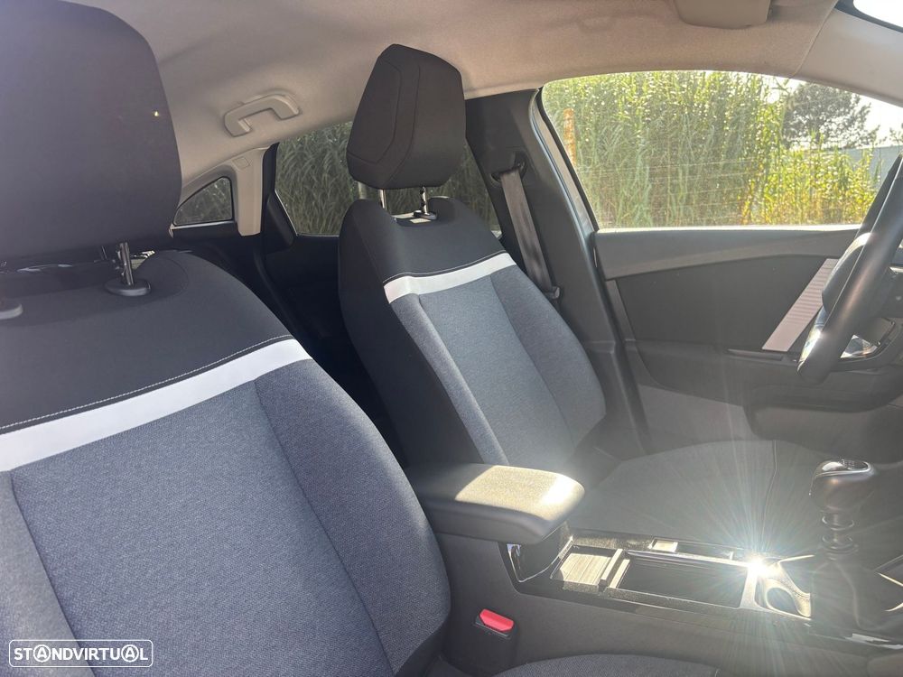 Citroën C4 PureTech 130 Stop&Start SHINE - 16