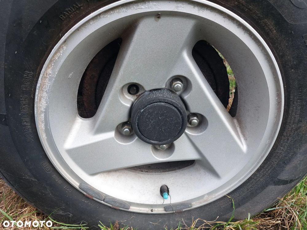 SUZUKI JIMNY FELGI ALUMINIOWE R15 5.5J ET5 5X139.7 OE SUZUKI PROSTE! - 2
