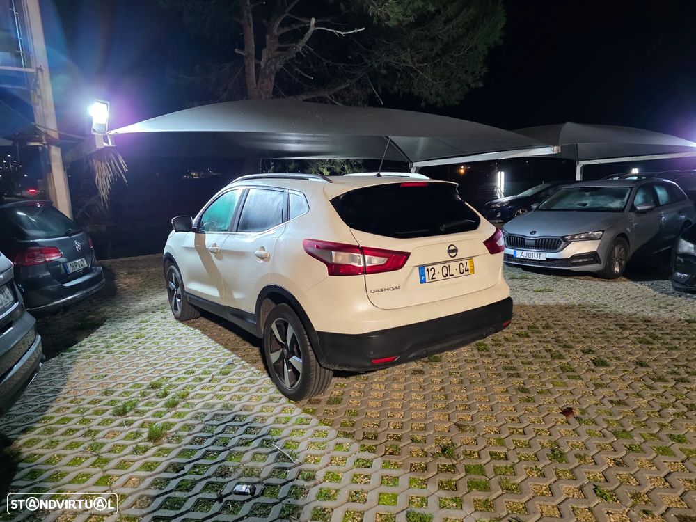 Nissan Qashqai 1.5 dCi Tekna Premium - 3