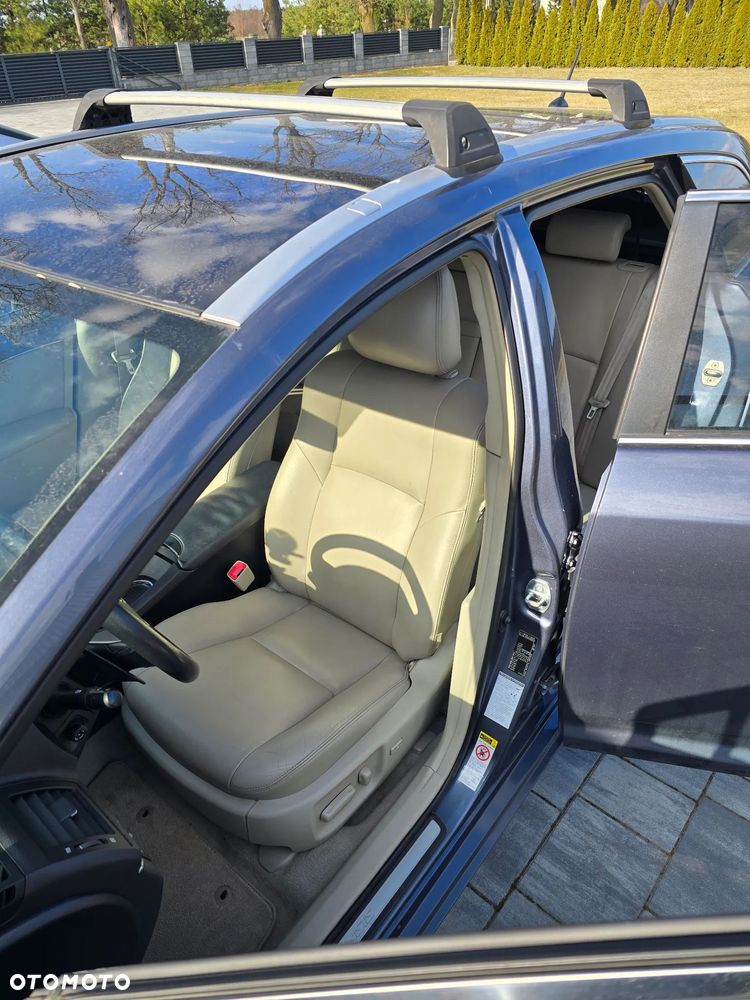 Toyota Avensis 2.2 D-4D Prestige NAVI - 7