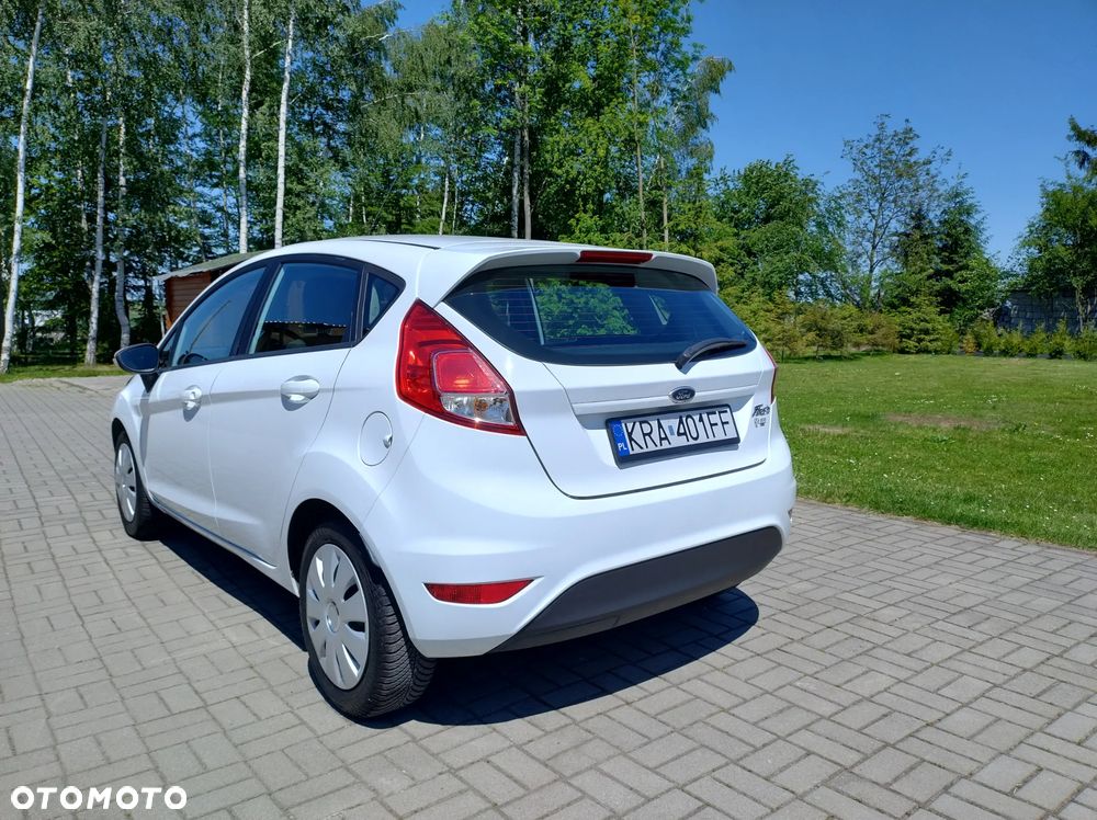 Ford Fiesta 1.25 Champions Edition - 9