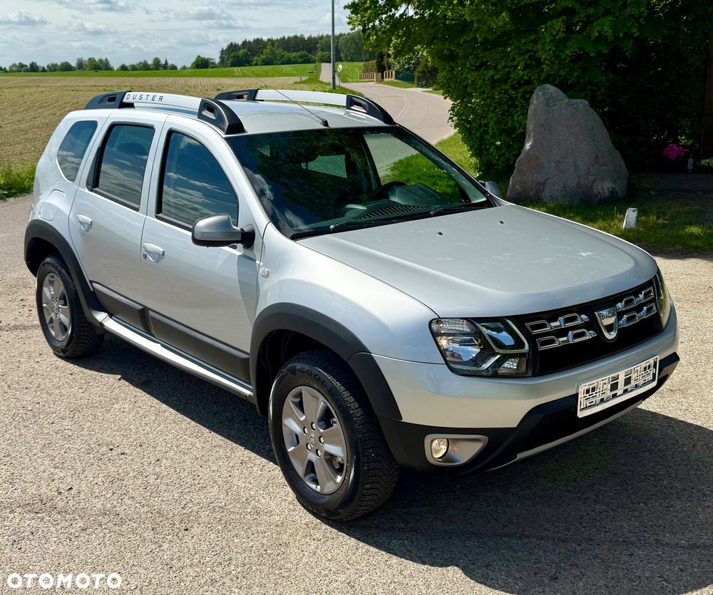 Dacia Duster 1.5 dCi Laureate 4x4 - 11
