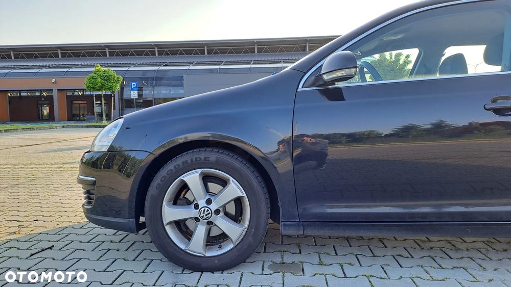 Volkswagen Golf V 1.9 TDI Comfortline - 20