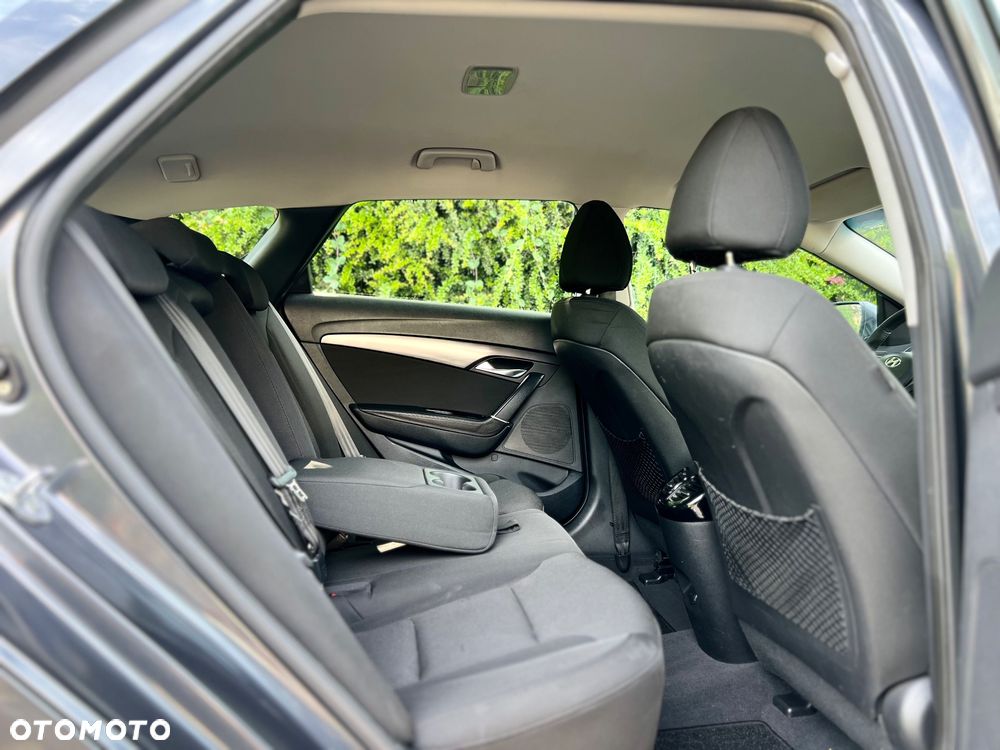 Hyundai i40 i40cw 1.7 CRDi Automatik 5 Star Edition - 22