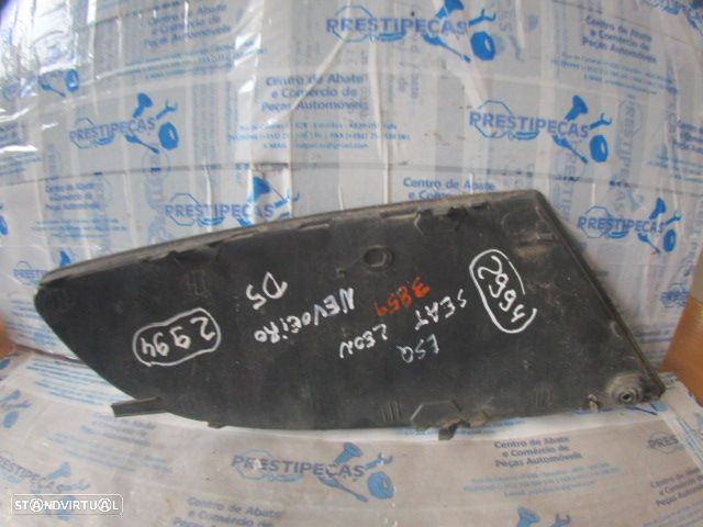 Grelha Friso 1P0853665 14884SG4 SEAT LEON 2007 1.4 86CV 5P CINZA FRT ESQ GRE FAROL DE NEVOEIRO - 2