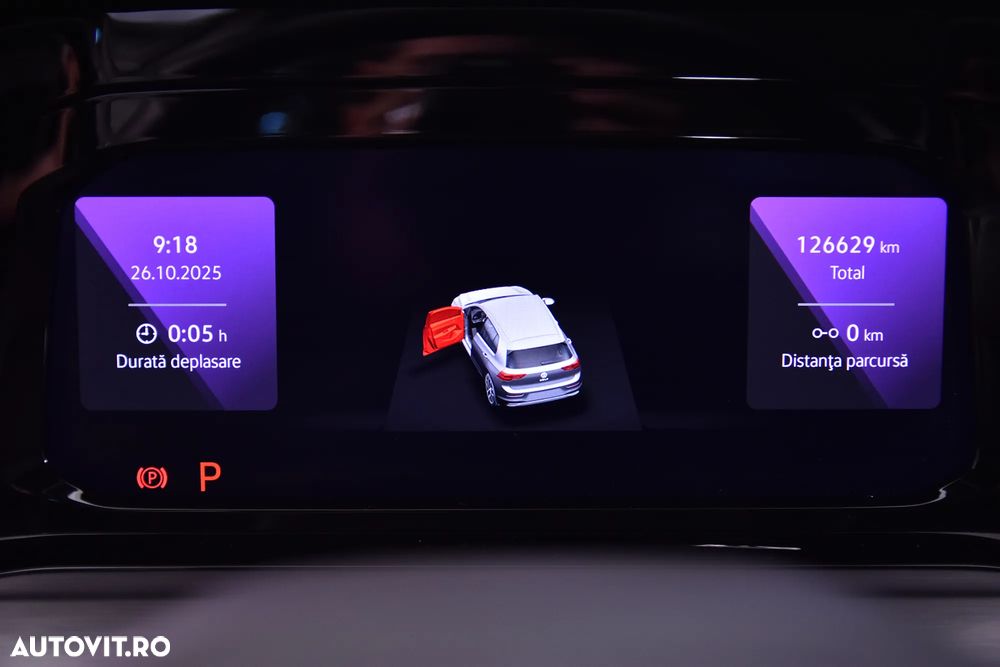 Volkswagen Golf - 10