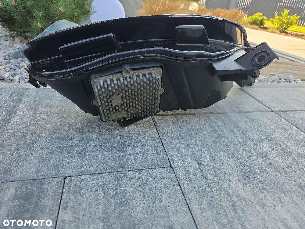 RANGE ROVER VELAR L560 Lampy przód Kompletne Full Led HIGH Version - 11