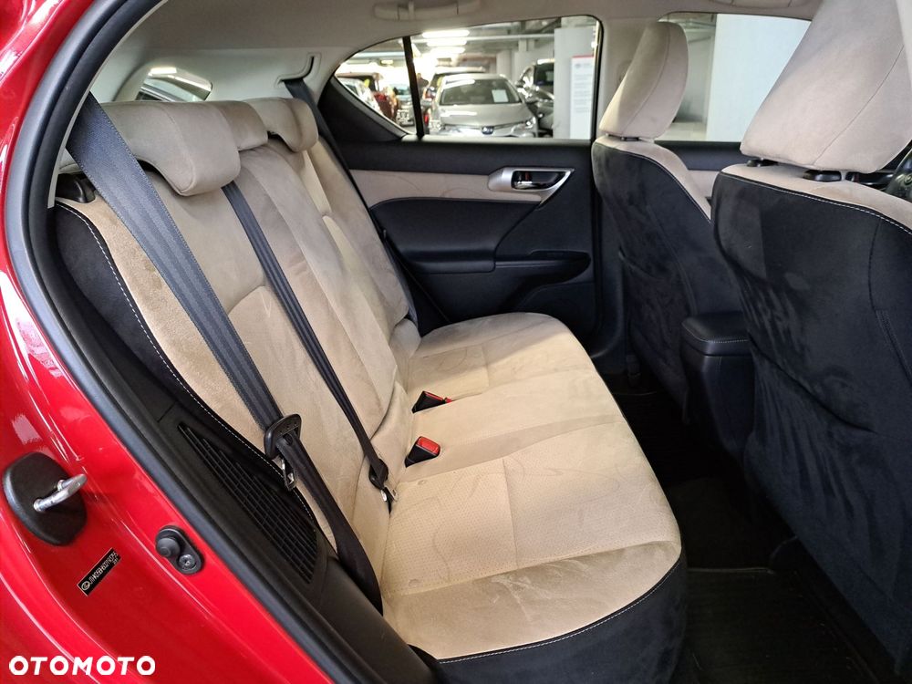 Lexus CT 200h Elegance - 14