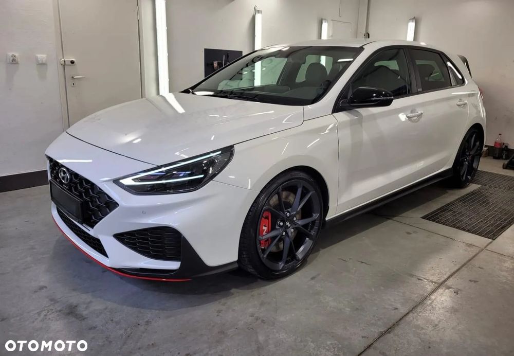 Hyundai i30 N 2.0 T-GDI Performance DCT - 1
