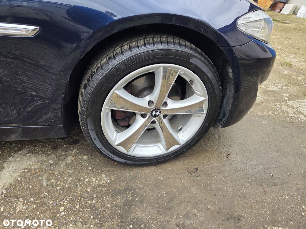 BMW Seria 5 520d Special Edition - 16