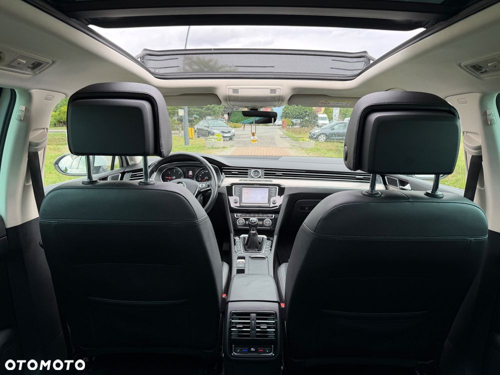 Volkswagen Passat 2.0 TDI BMT Highline - 24
